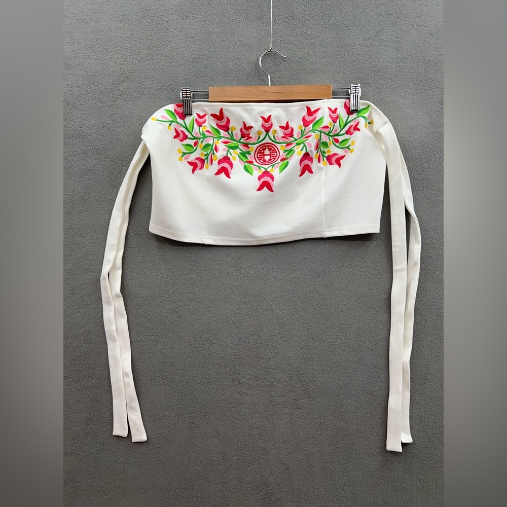 Herencia Collection Women's 2X White Floral Embroidered Crop Blouse Top NWT